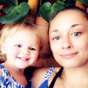 Meet your Posher, Alexandra